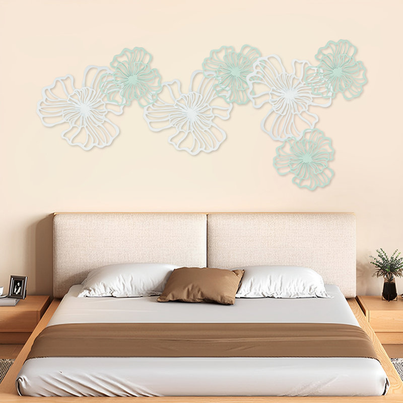 7-Piece Metal Wall Decor, White/Green