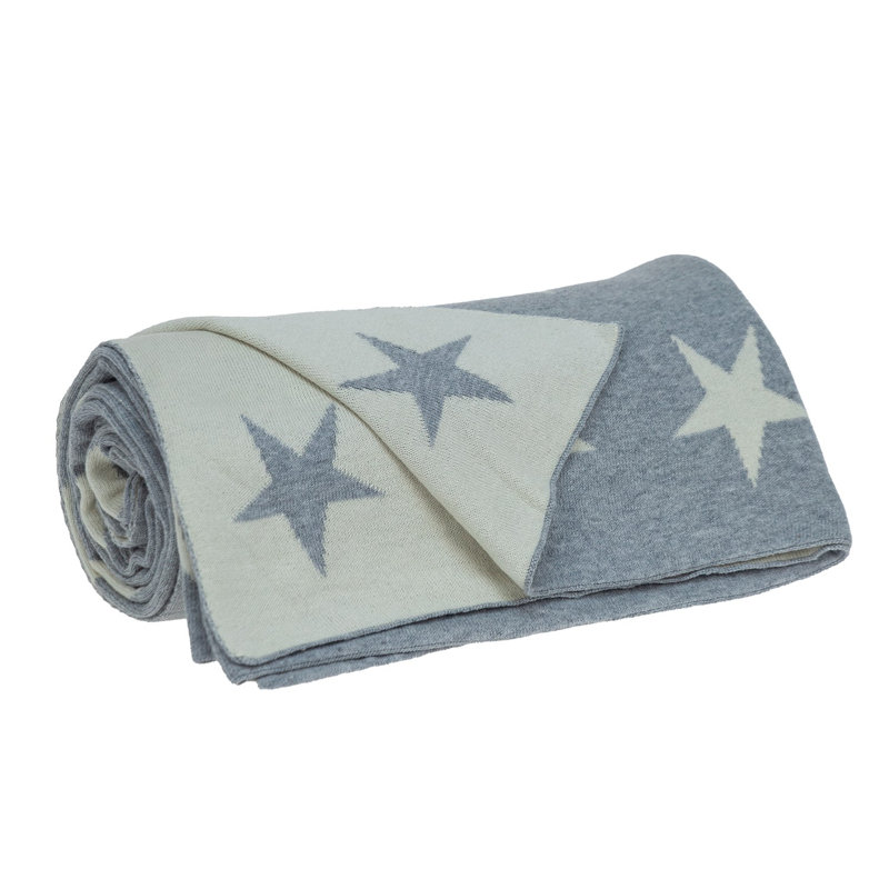 Jeté en tricot gris transitionnel