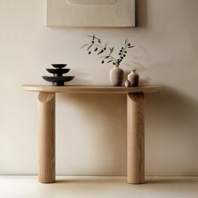 Console moderne et simple