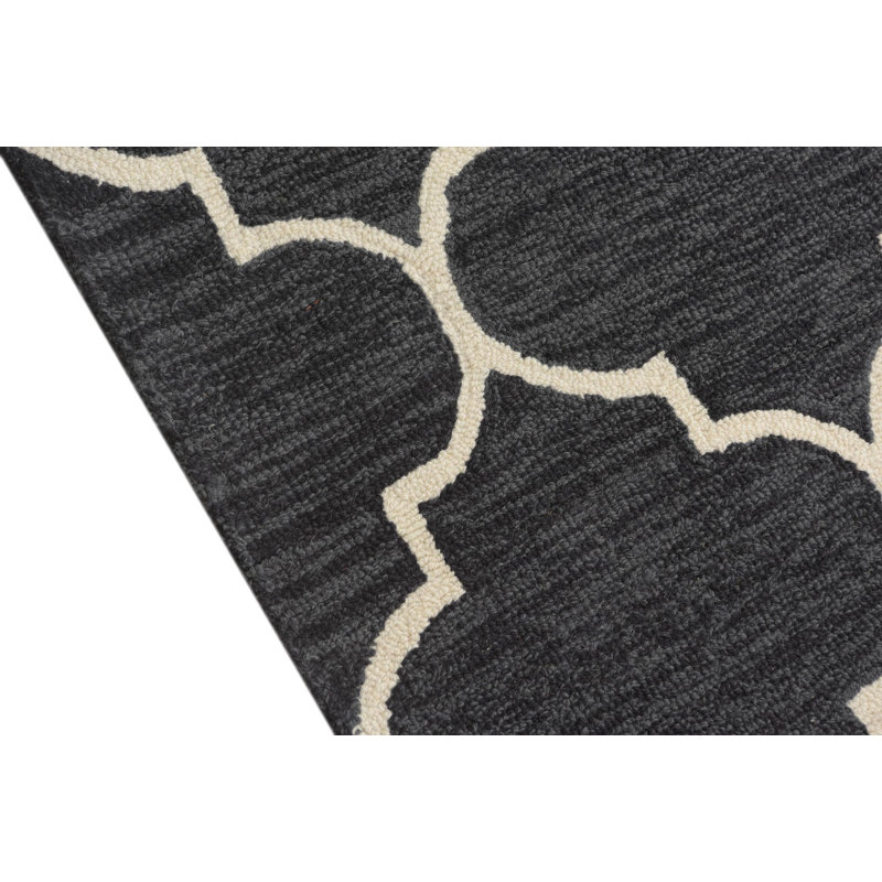 Tapis noir Otto