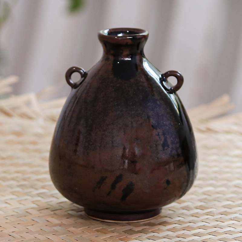 Vase de table en céramique fabriqué à la main