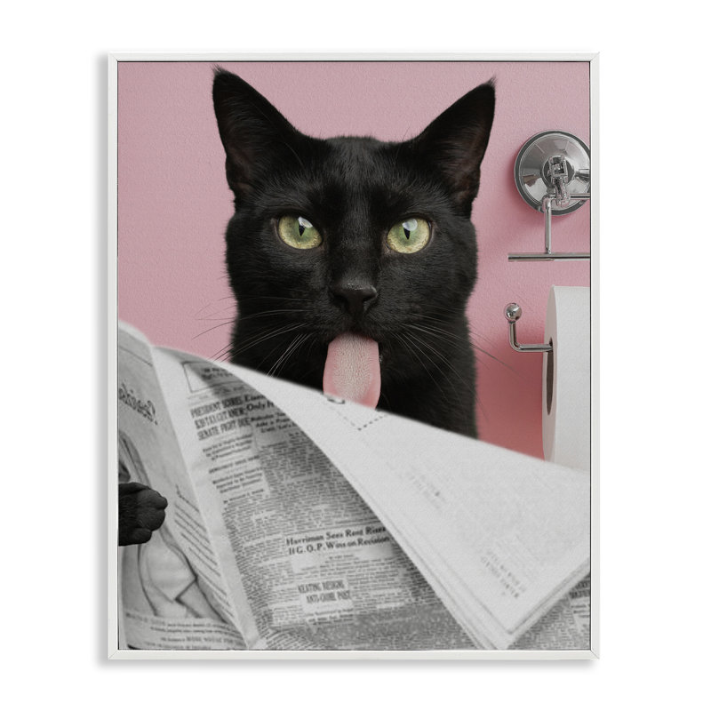 Estampe numérique pour salle de bain Black Cat, conçue par Jesse Keith, H 20 po x l 16 po