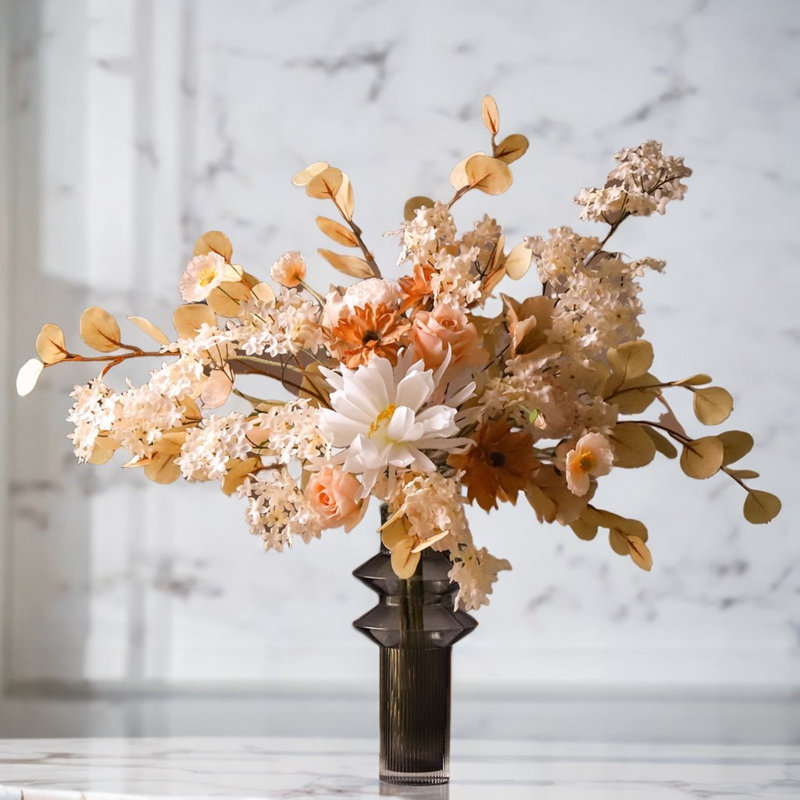 Ornement en forme de bouquet simulé