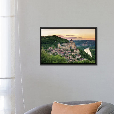 " Chateau De Castelnaud, Castelnaud-la-Chapelle, Dordogne, Aquitaine, France " by Panoramic Images