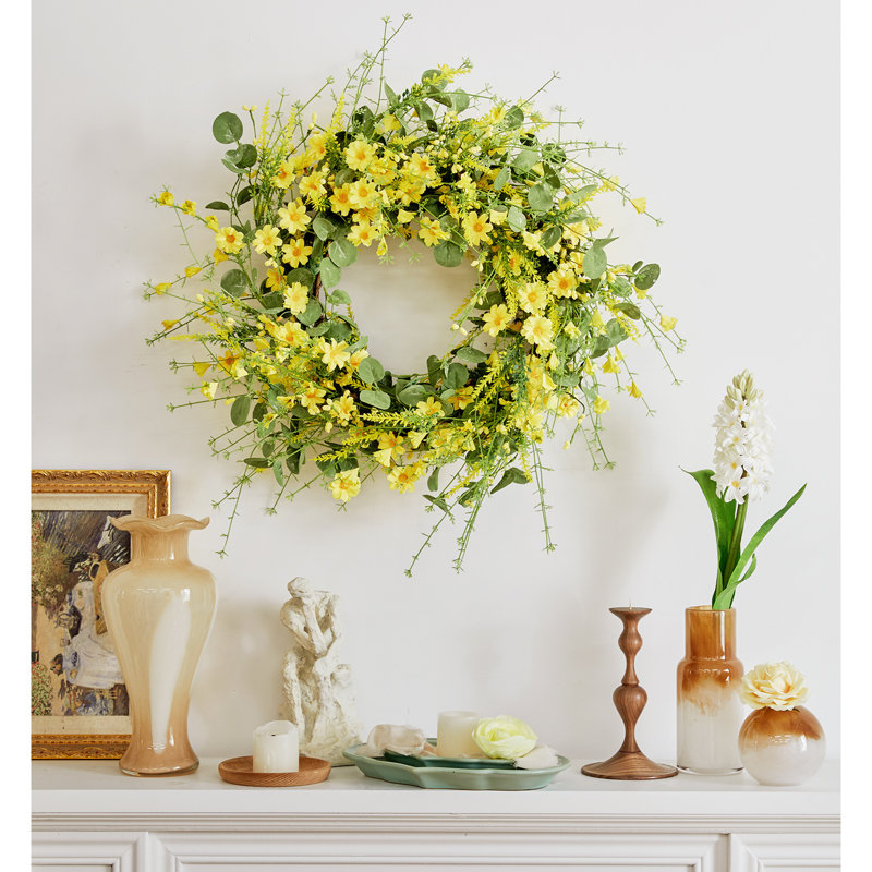 Handcrafted Faux Daisy 20" Wreath