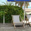 Parasol de plage portatif Outsunny avec inclinaison, hauteur réglable, porte-gobelets et crochets-1458147544