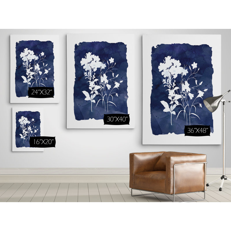 «Indigo Botanical II», reproduction d'aquarelle sur toile tendue, H 36 po x l 48 po x P 1,5 po