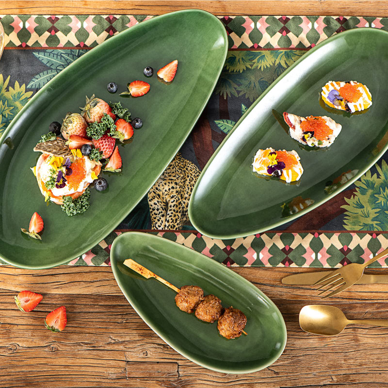 Grands plateaux de service ovales, plateaux de service en porcelaine 16 po / 14 po / 10 po pour la réception, barbecue, plateaux de service empilables, ensemble de 3 (vert)