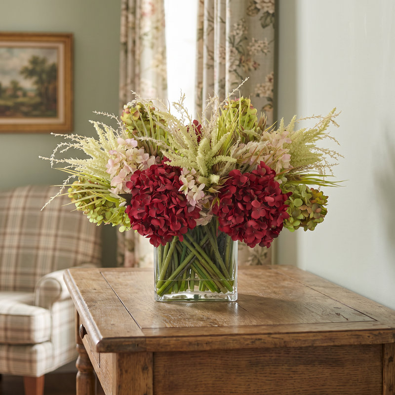 Martela Faux Floral in Vase