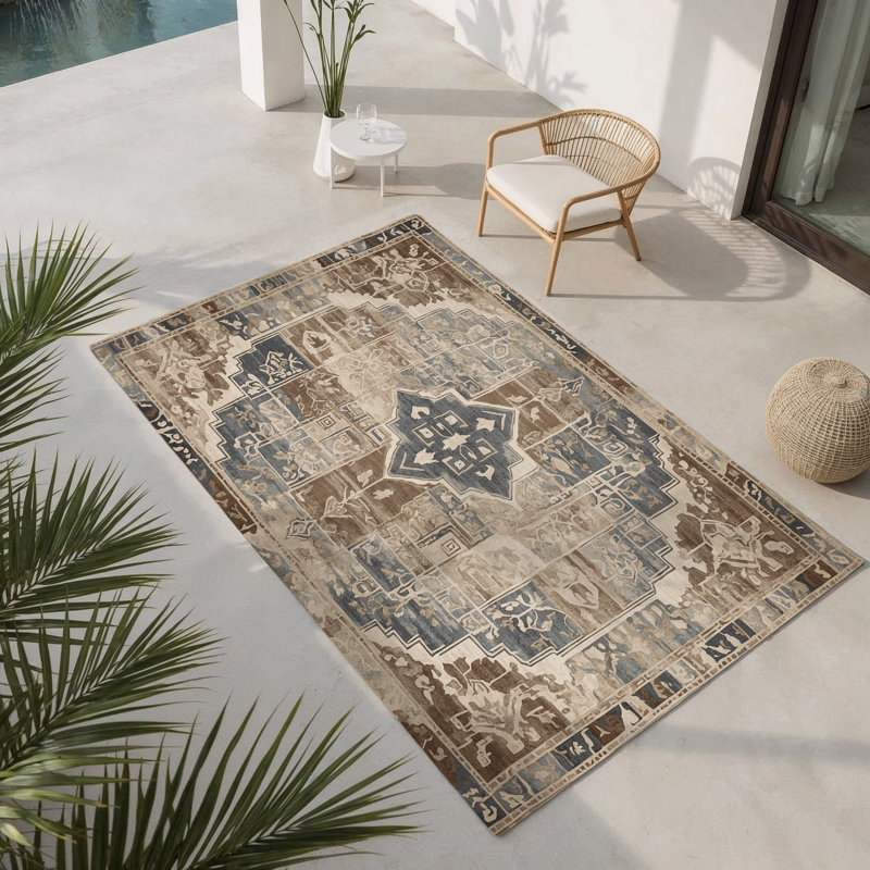 Embroidered Memories Indoor And Outdoor Area Rug, Rectangle 1'6" x 2'6"