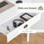 Bureau d'écriture triangulaire blanc doux avec tiroir et tablettes, poste de travail d'angle compact de 29,5 pouces
