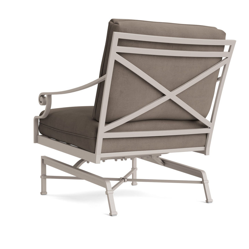 Venetian Outdoor Lounge Chair, Fusion Charcoal, Dove Smooth