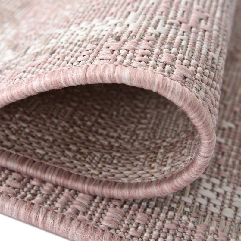 Tapis d'intérieur / extérieur rose Susan, Ovale 7 pi 10 po x 10 pi
