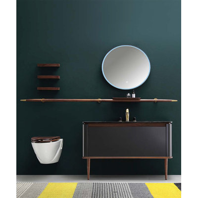Intérieur en bois de noyer massif lustré gris Turin et marbre Blanco Carrera 