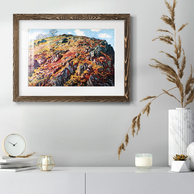 Le rocher de Monet, Noyer, H 22 po x l 32 po x P 1,5 po