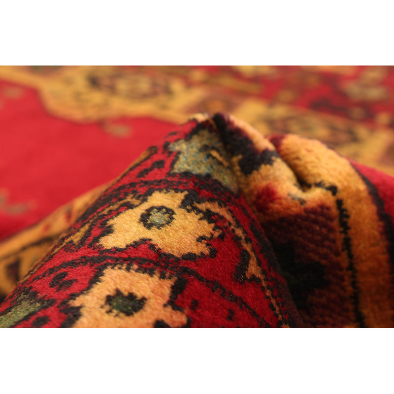 Tapis rouge Teimani 3 pi 10 po x 6 pi 5 po