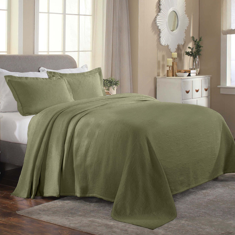 Superior Florin Matelasse Jacquard Scrolling Medallion Cotton Bedspread Set With Pillow Shams, Sage