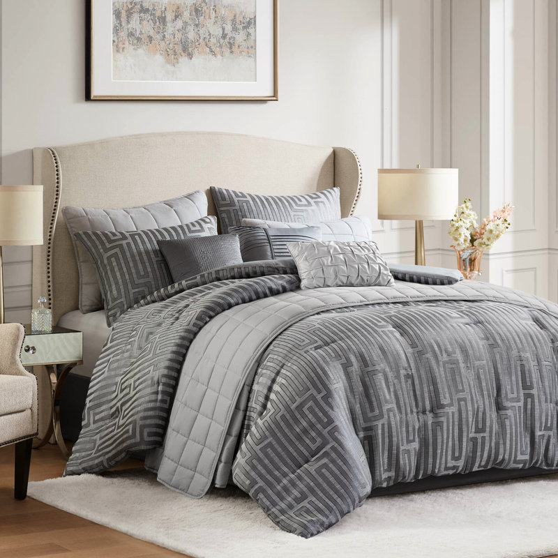10 pièces d'édredon gris très luxueux avec confort quatre saisons, jupe de lit sur mesure et confort de couture de boîte intemporel, texture délicate
