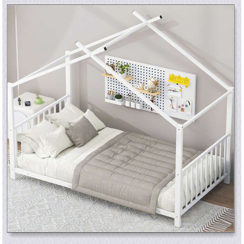 Lit plateforme en métal, Blanc