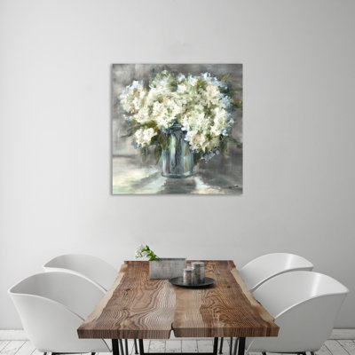 «White & Taupe Hydrangeas In Mason Jar II», reproduction sur toile tendue