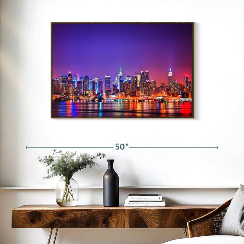 New York, la nuit, 37 po x 25 po, Cadre flottant en noyer
