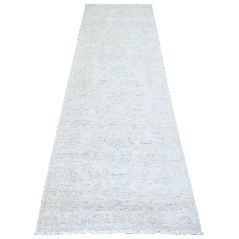Tapis unique 3 pi x 9 pi 4 po Zeruiah