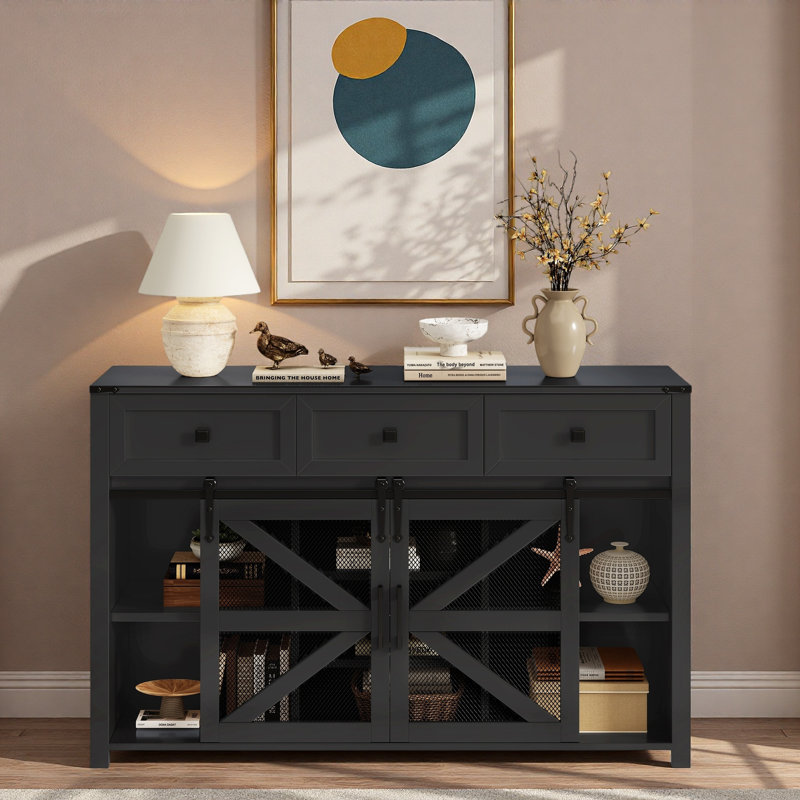 Buffet avec porte de grange coulissante, 3 tiroirs, tablettes réglables, grillage métallique et poignées en aluminium, Noir