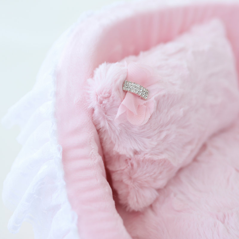 Glasbury Polyester Pet Bed, Baby Doll