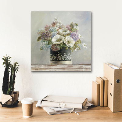 «Anemones In Black and White Hatbox» par Danhui Nai, art mural sur toile