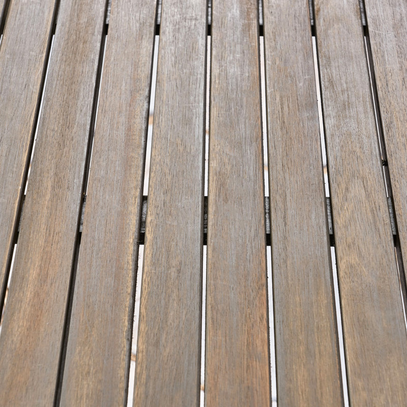 Table en bois avec finition grise, 47,36 po x 47,36 po de long, pour le plaisir dans la cour, Gris