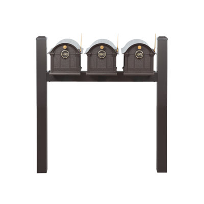 Balmoral Triple Mount Mailbox /w/ Pyramid Caps & Personalized Door Medallion (3 Mailboxes, Tri-Mount Rack, 3 Medallions)