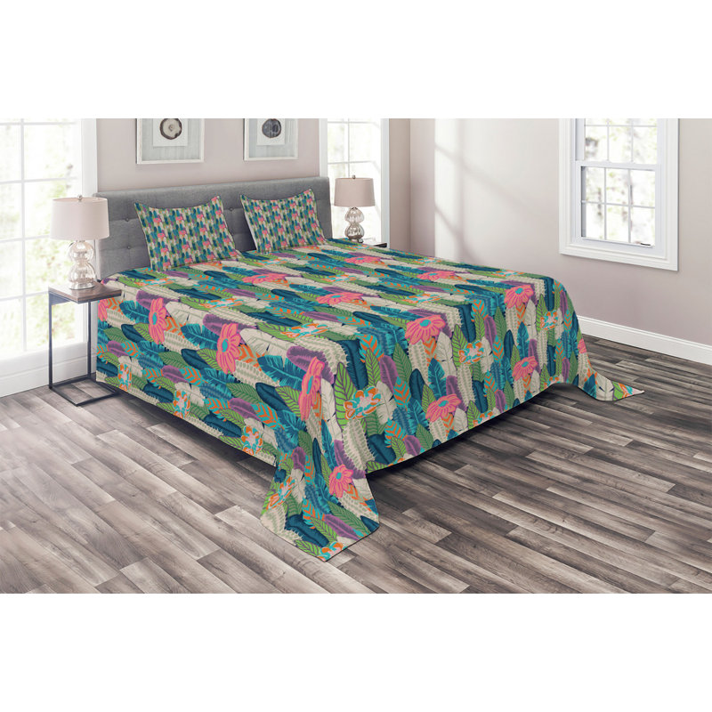 Coastal Polyester Floral Coverlet, King Bedspread + 2 Shams