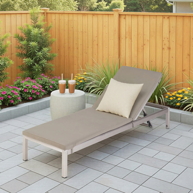 Ensemble de chaises longues inclinables de 77,5 po avec coussins Ayten, Kaki