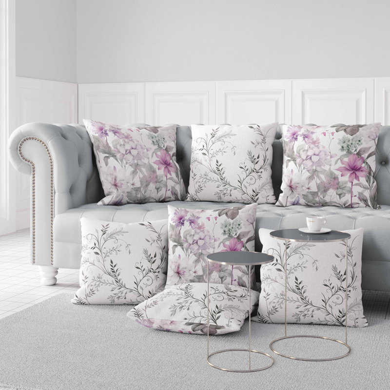 Coussin décoratif réversible Wildflower Whimsy, H 20 po x l 20 po, Motif floral blanc / rose