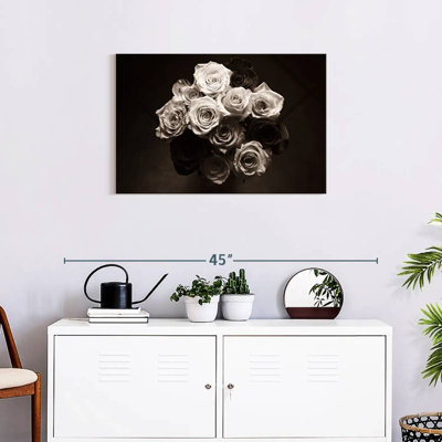 Harnek Bouquet Of Roses