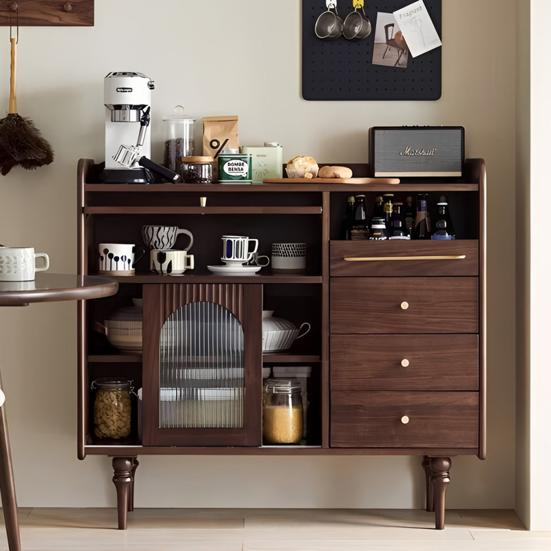 Buffet de rangement et de style rétro