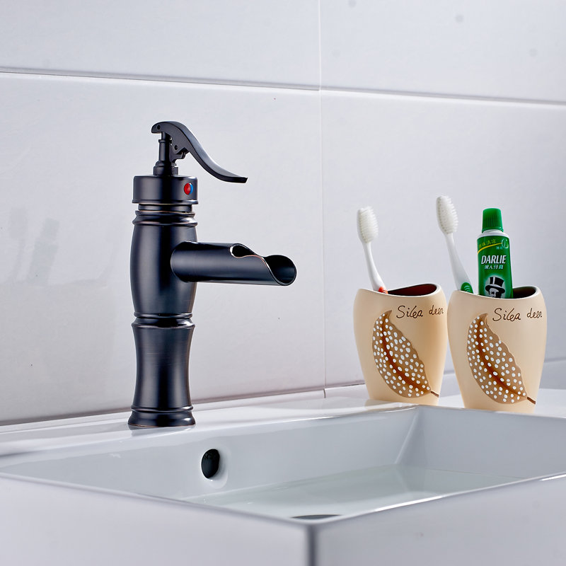 Single-Hole Single-handle Bathroom Faucet
