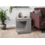 Table d'appoint carrée moderne de 25 po - Table d'appoint polyvalente intérieure / extérieure pour le salon, la chambre à coucher ou le patio (table de chevet / table de bout contemporaine)-296325265