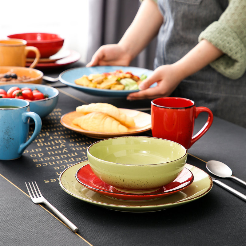 Navia 32 Piece Dinnerware Set - Service for 8, Tropical