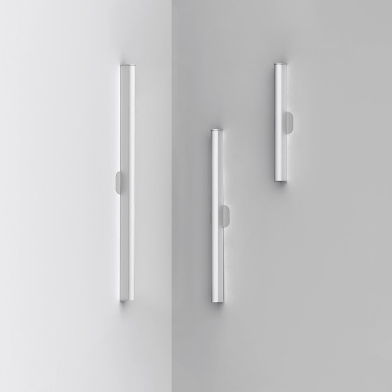LEDbar 48 Square Bath Bar