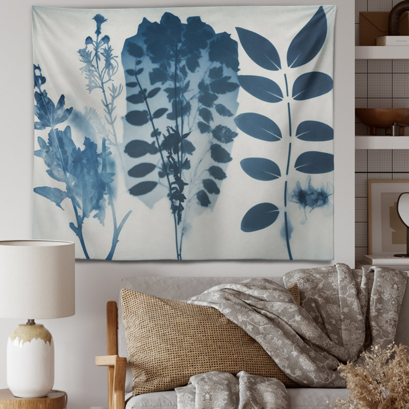 Fleurs sauvages rétro dans les tons de bleu VII - Tapisserie murale florale, H 32 po x l 39 po