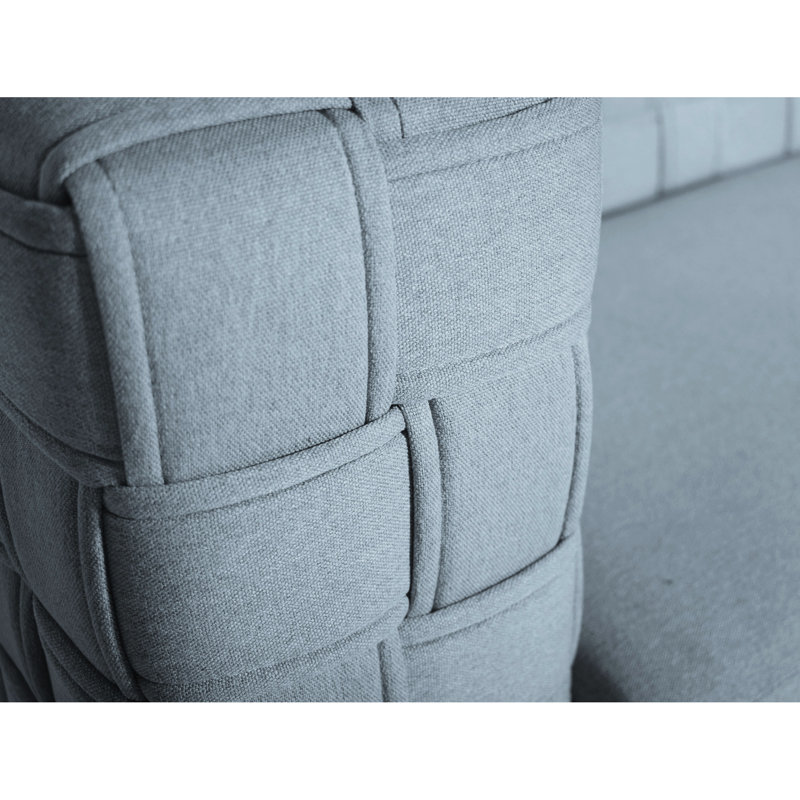 Chaise confortable en bleu recouverte de chenille: structure en bois, rembourrage en mousse, fauteuil inclinable élégant: tissu en chenille, base solide