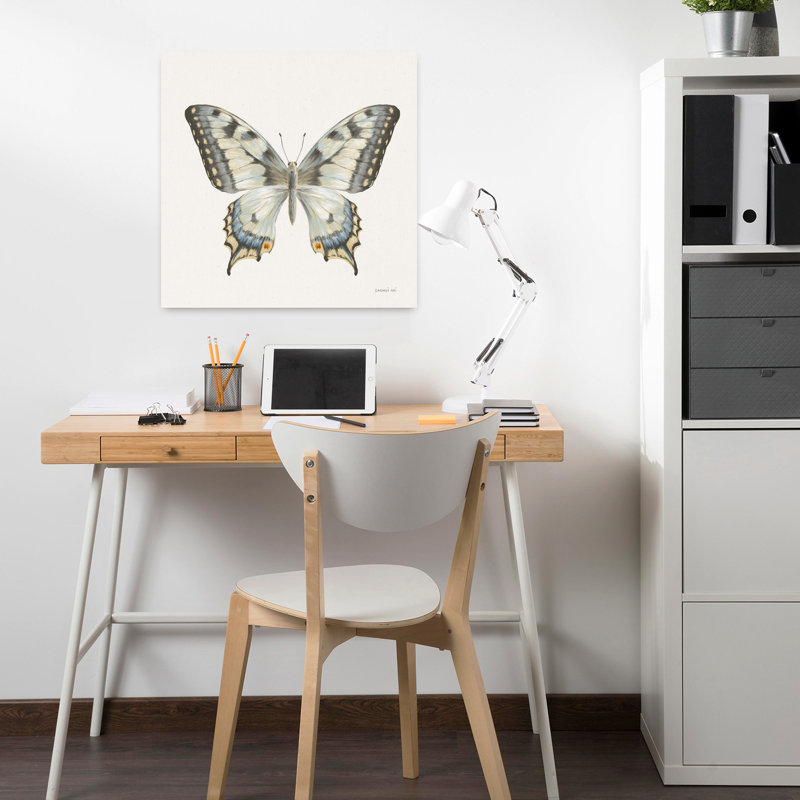 Beetles and Butterflies I Neutral Butterfly Art, H 18 po x l 18 po