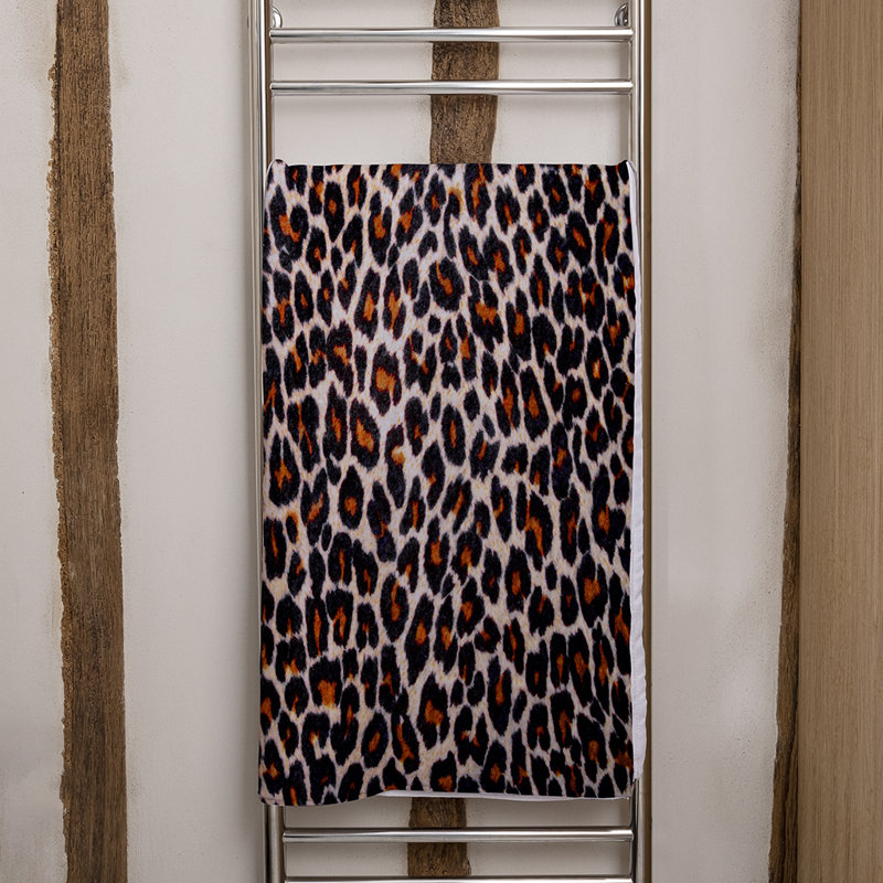 Kanisha Midweight Bath Towel