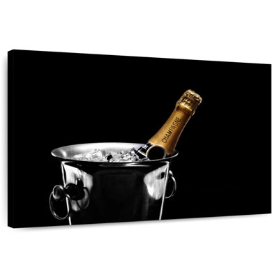 Champagne Yarlin dans un seau à glace