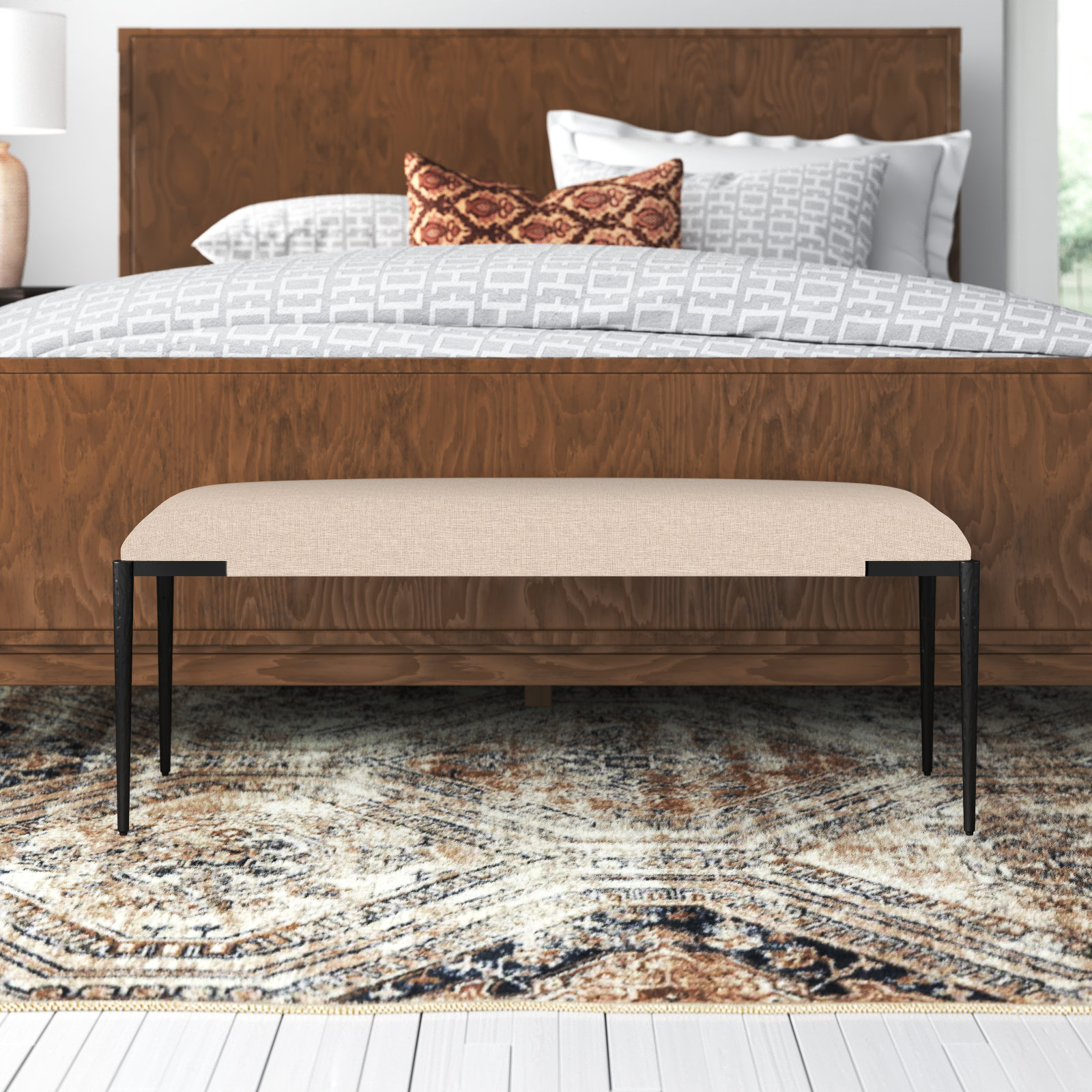 Lorie Bench