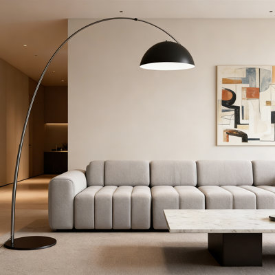 Lampe sur pied arquée moderne 71 po, base en métal noir et abat-jour dôme