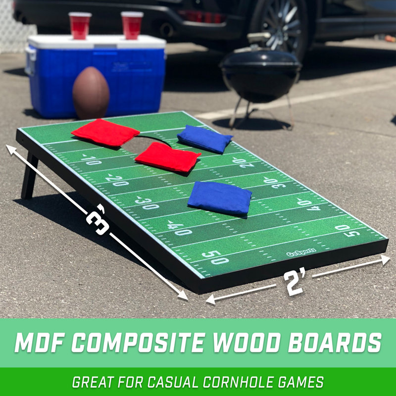 Jeu de Cornhole GoSports motif football américain 90 x 60 cm - Comprend deux planches de 90 x 60 cm, 8 sacs de sable et une housse de transport