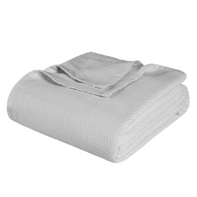 All-Season Cotton Zig-Zag Throw Blanket