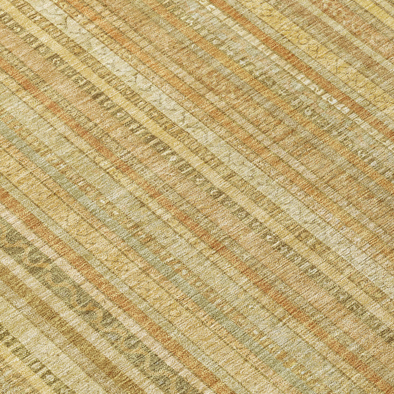 Tapis intérieur / extérieur doré Emberith, 5' x 7'6"